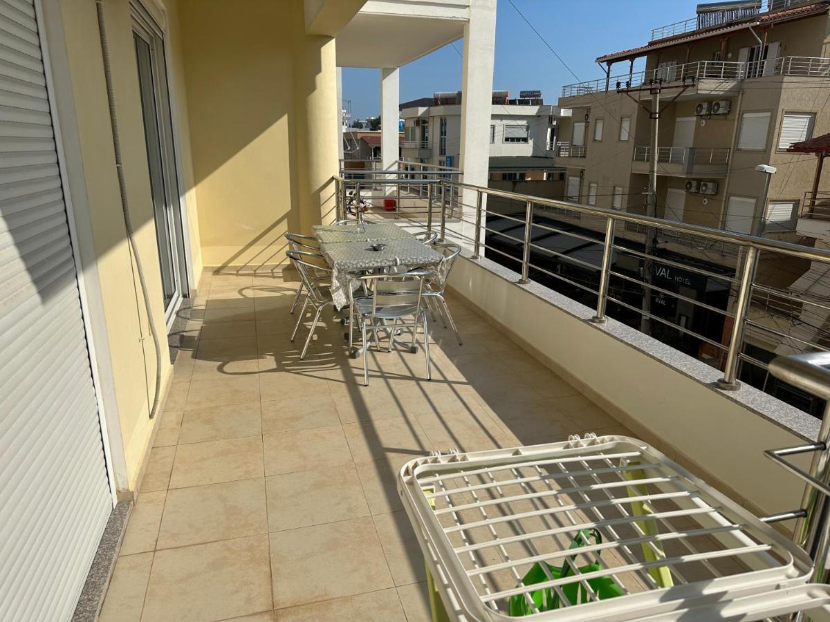 Wave Apartments Saranda Eksteriør billede
